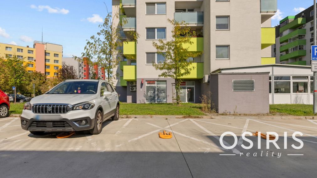 Klimatizovaný 1i byt s balkónom, novostavba 2016, Rustaveliho