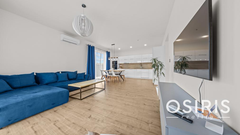 Klimatizovaný 4i rodinný dom s bazénom, 2x parkovanie na pozemku, novostavba 2023