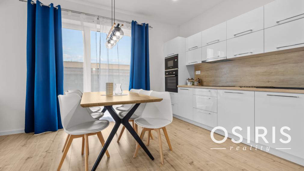 Klimatizovaný 4i rodinný dom s bazénom, 2x parkovanie na pozemku, novostavba 2023