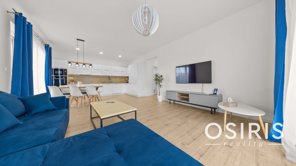 Klimatizovaný 4i rodinný dom s bazénom, 2x parkovanie na pozemku, novostavba 2023