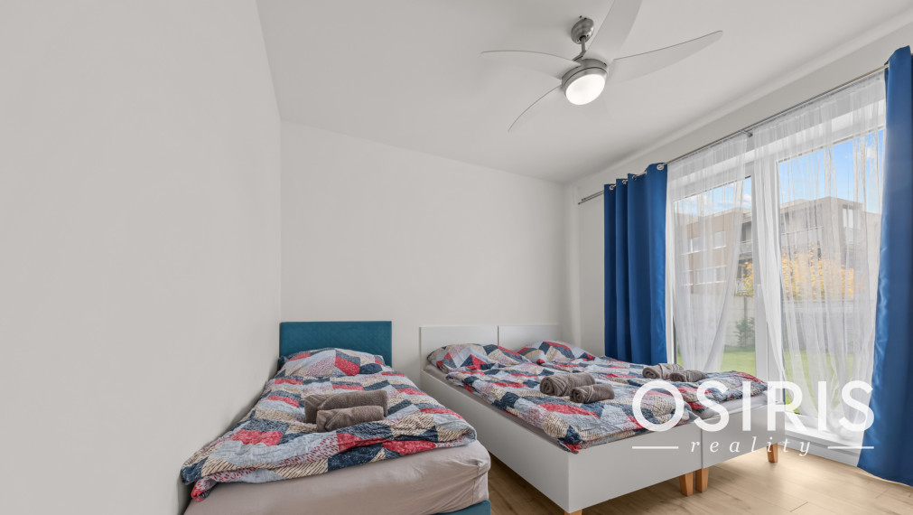 Klimatizovaný 4i rodinný dom s bazénom, 2x parkovanie na pozemku, novostavba 2023