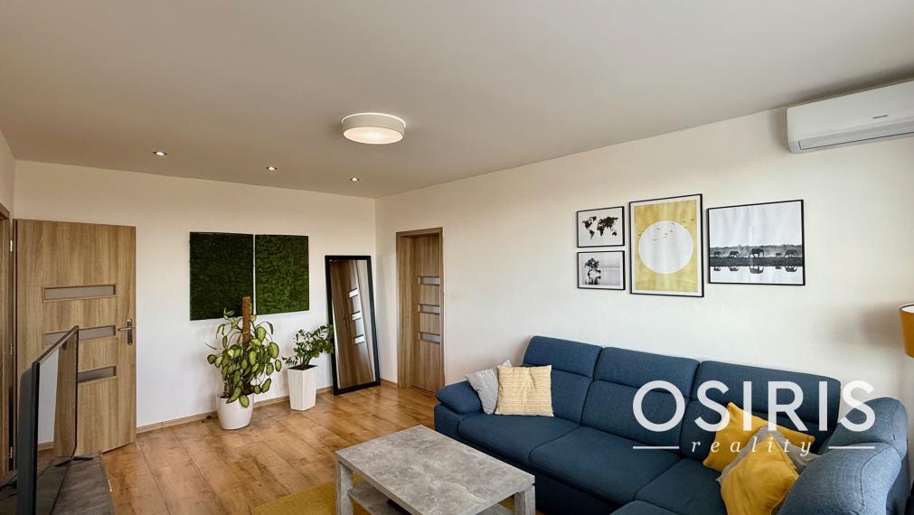 Kompletne zrekonštruovaný byt s dvoma balkónmi v top lokalite