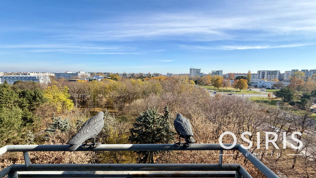 Kompletne zrekonštruovaný byt s dvoma balkónmi v top lokalite