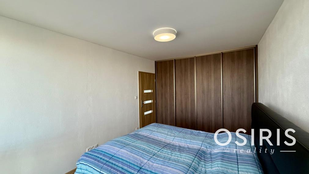 Kompletne zrekonštruovaný byt s dvoma balkónmi v top lokalite