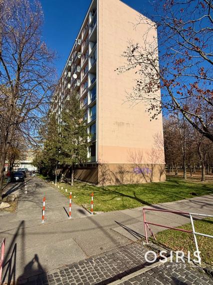 Kompletne zrekonštruovaný byt s dvoma balkónmi v top lokalite