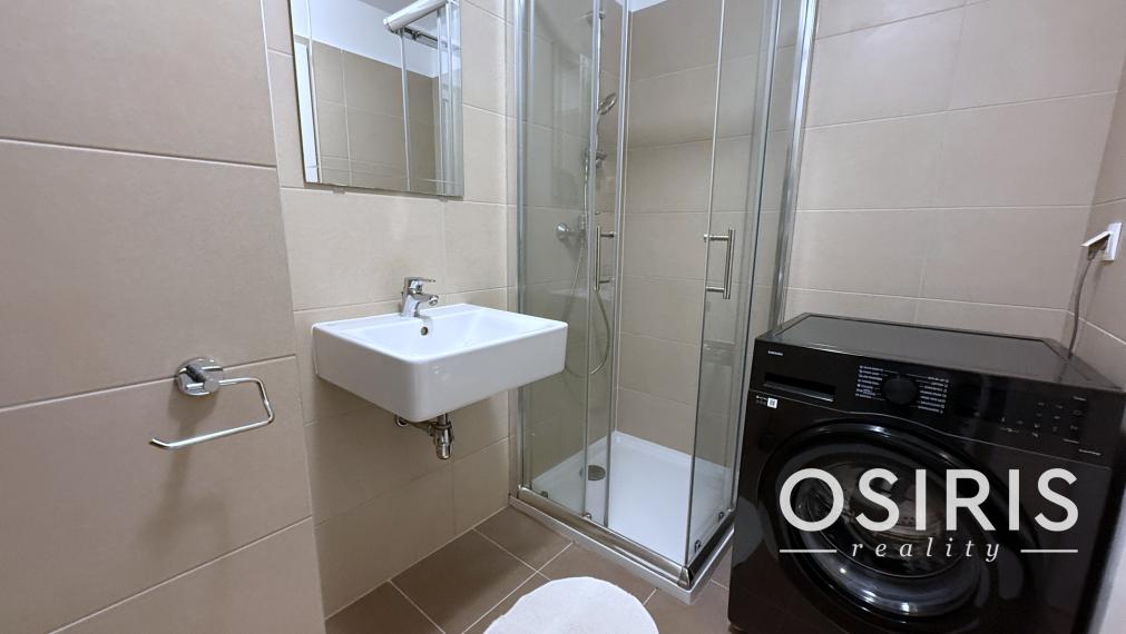 Zariadený 1i byt s balkónom, novostavba 2017 Slnečnice, parkovacie miesto