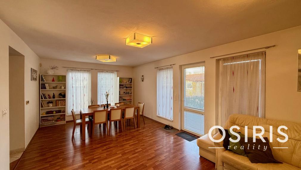 Klasický, 5 izbový rodinný dom vo výbornej lokalite