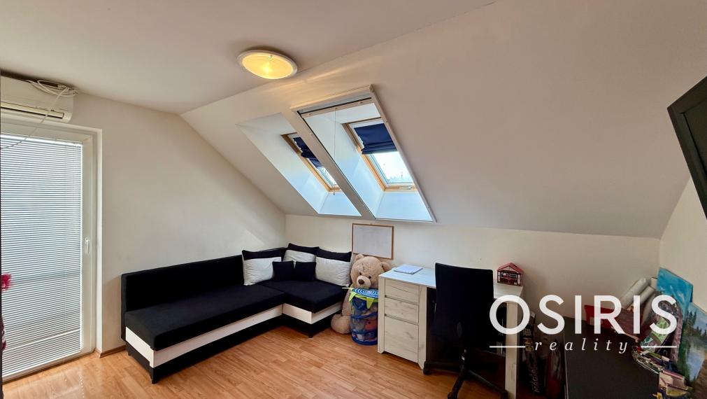 Klasický, 5 izbový rodinný dom vo výbornej lokalite