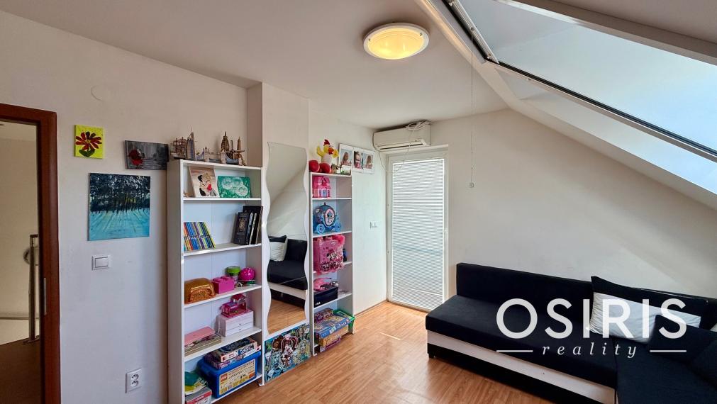 Klasický, 5 izbový rodinný dom vo výbornej lokalite