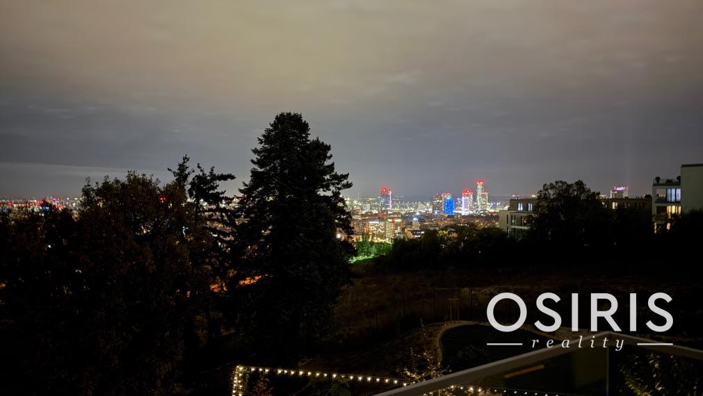 2i byt zariadený dizajnérom, s priestrannou terasou, novostavba 2019, Koliba