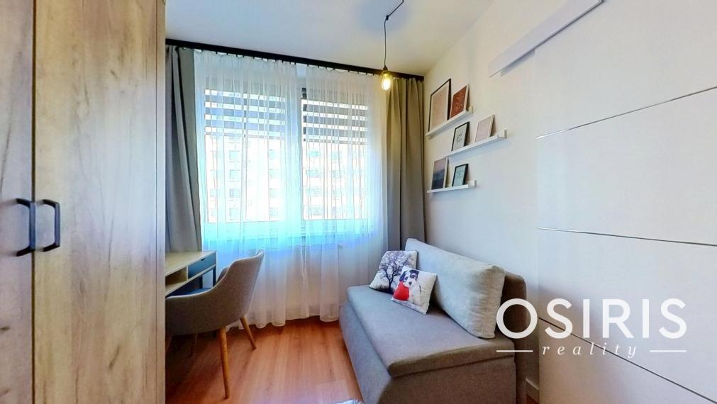 Na prenájom klimatizovaný 2i byt s balkónom, Ružinov, parkovanie