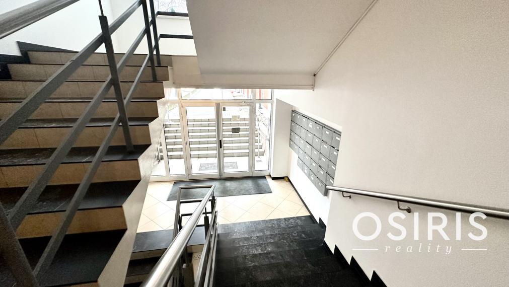 Zariadený 1i byt s balkónom vo vyhľadávanej lokalite, Rastislavova ul. Bratislava - Ružinov