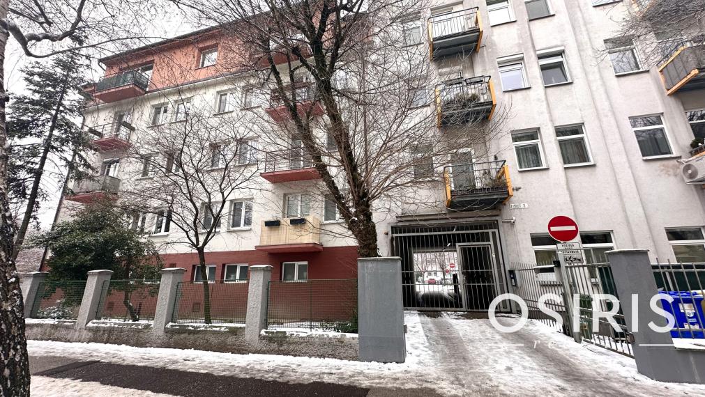 Zariadený 1i byt s balkónom vo vyhľadávanej lokalite, Rastislavova ul. Bratislava - Ružinov