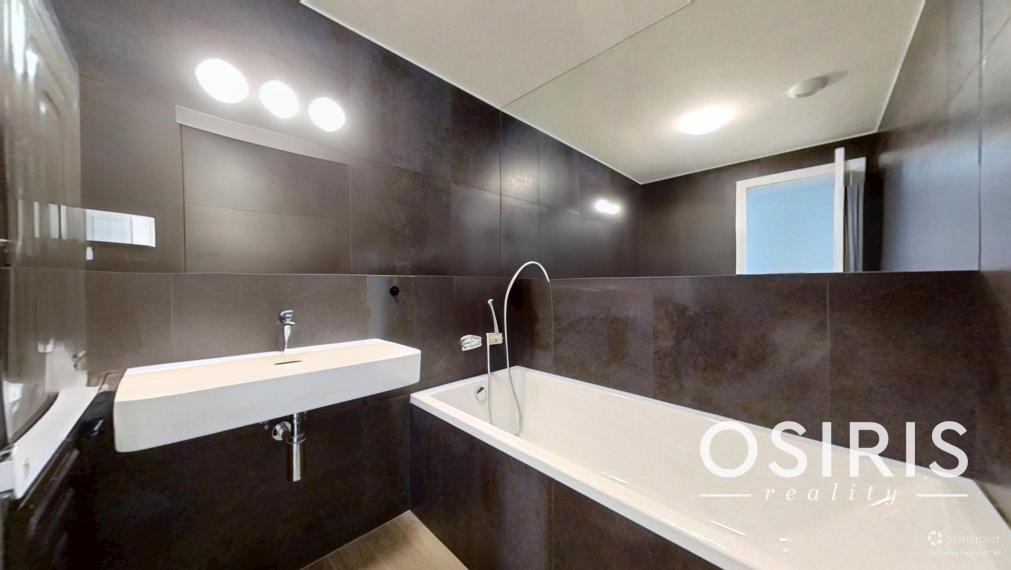 Klimatizovaný kancelársky priestor v Eurovea Tower, 1x parkovanie