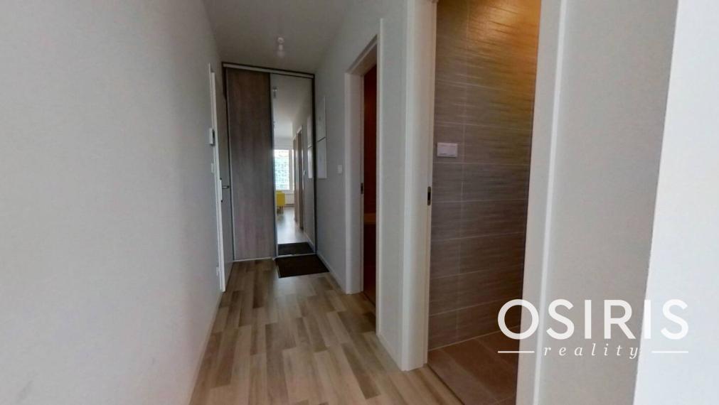 Klimatizovaný 2i byt s balkónom v novostavbe Jarabinky, novostavba 2020