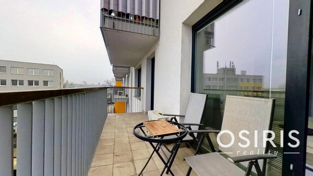 Klimatizovaný 2i byt s balkónom v novostavbe Jarabinky, novostavba 2020