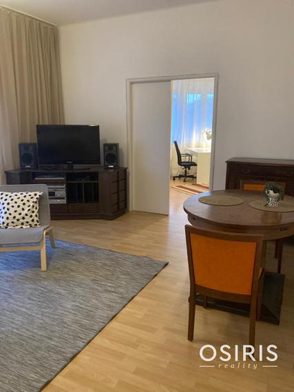 Na predaj 4-izbový a zariadený byt v Starom Meste