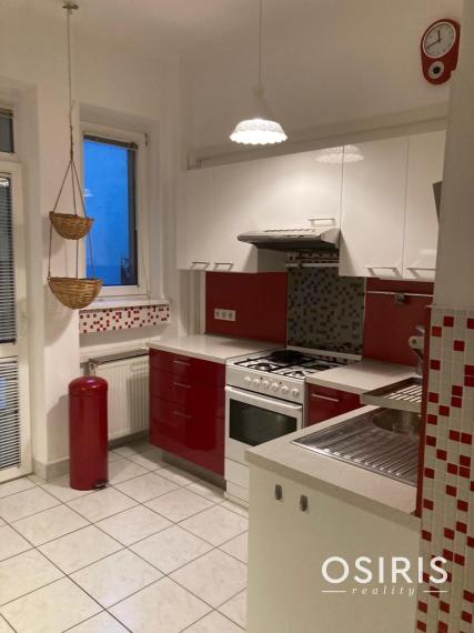 Na predaj 4-izbový a zariadený byt v Starom Meste