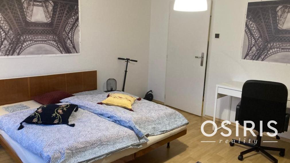 Na predaj 4-izbový a zariadený byt v Starom Meste