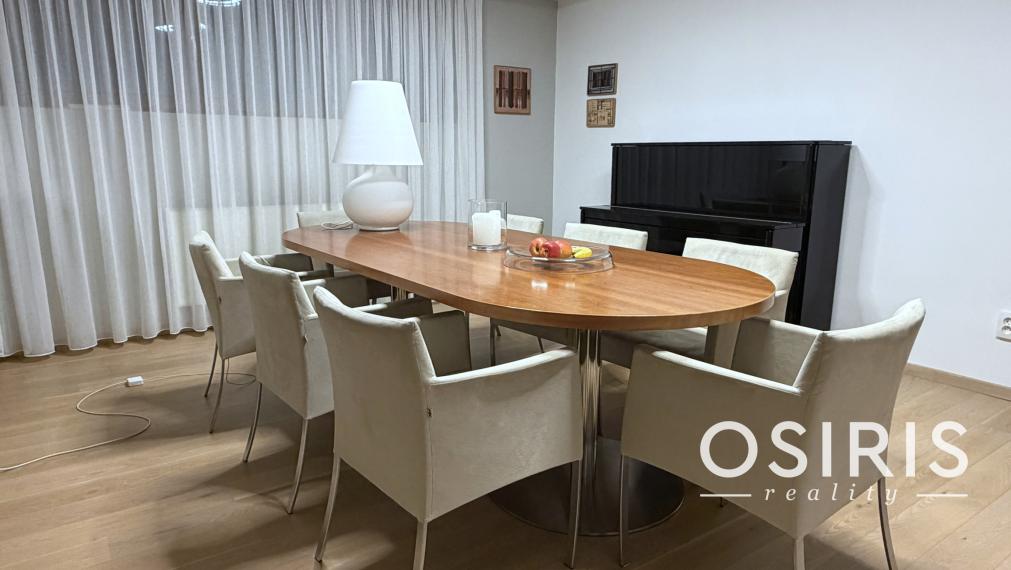 Prenájom priestranného mezonetu s terasou ,Tichá ulica - Staré Mesto