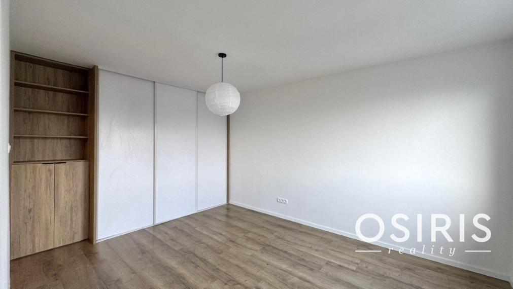 Práve zrekonštruovaný 1 i byt v obľúbenej lokalite, Tilgnerova ulica, Bratislava - Karlova Ves