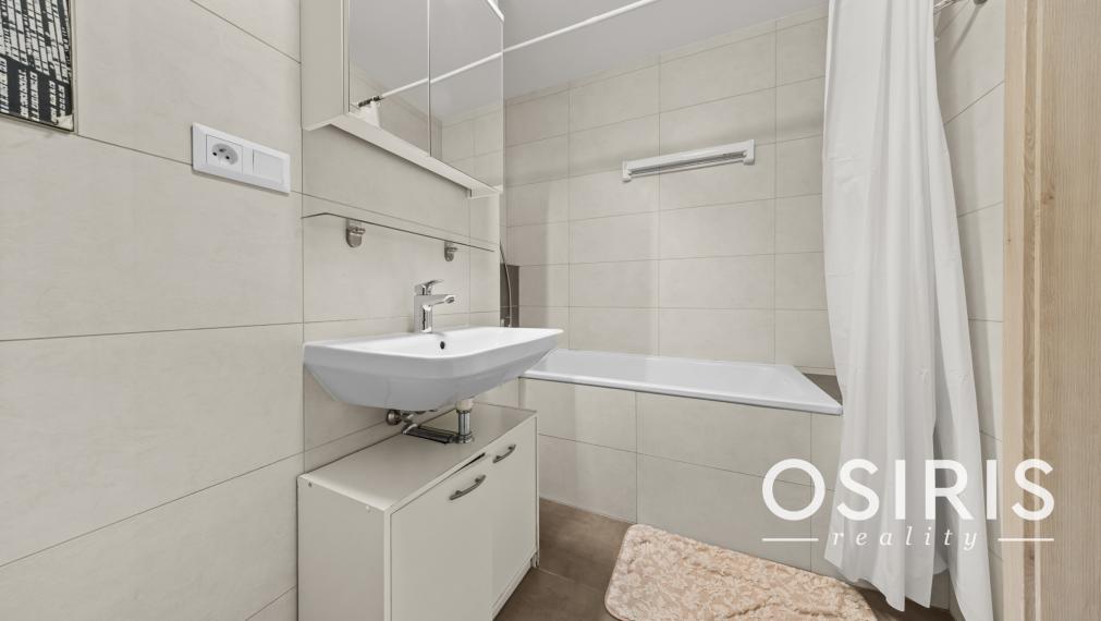 Klimatizovaný 2i byt s balkónom, novostavba 2019, parkovacie miesto