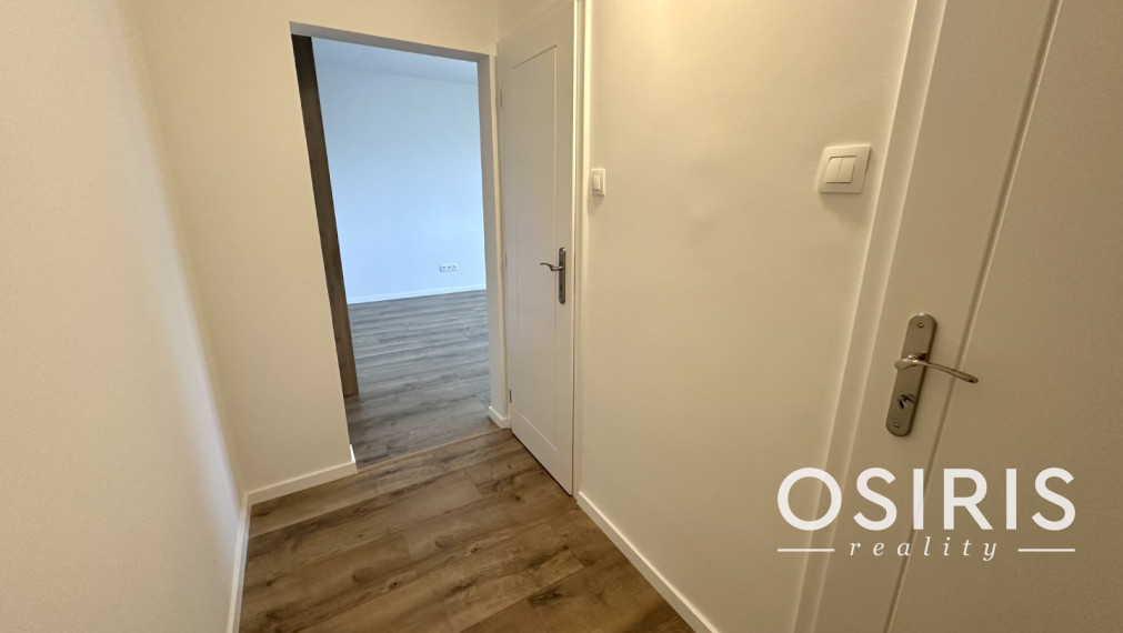 Práve zrekonštruovaný 1 i byt v obľúbenej lokalite, Tilgnerova ulica, Bratislava - Karlova Ves