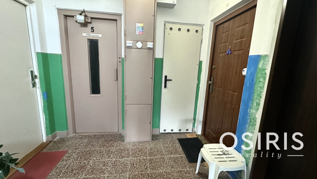 Práve zrekonštruovaný 1 i byt v obľúbenej lokalite, Tilgnerova ulica, Bratislava - Karlova Ves