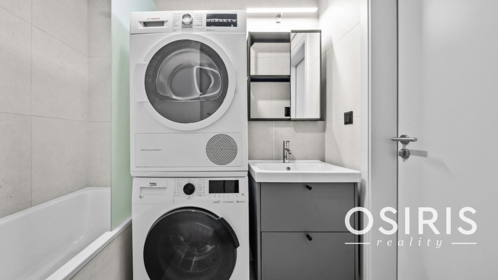 Klimatizovaný kancelársky priestor v Metropolise, 1x parkovanie