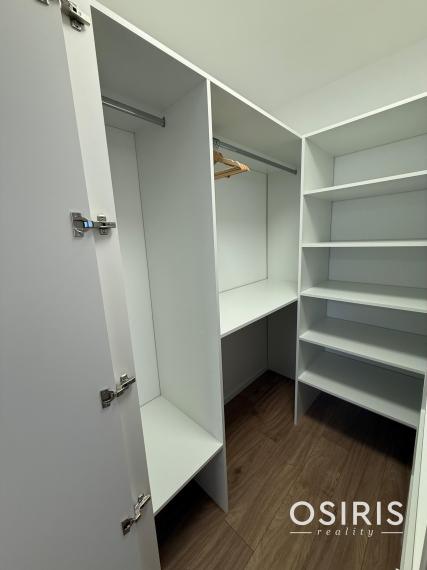 Zariadený 3-izbový byt s balkónom, v novostavbe z r. 2026 - Agáty, Dúbravka