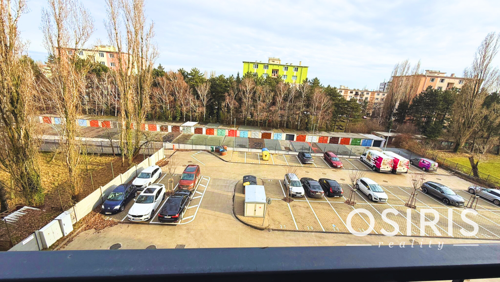 1-izbový byt s terasou v projekte VERDENA, r. 2025, zariadený v štandarde