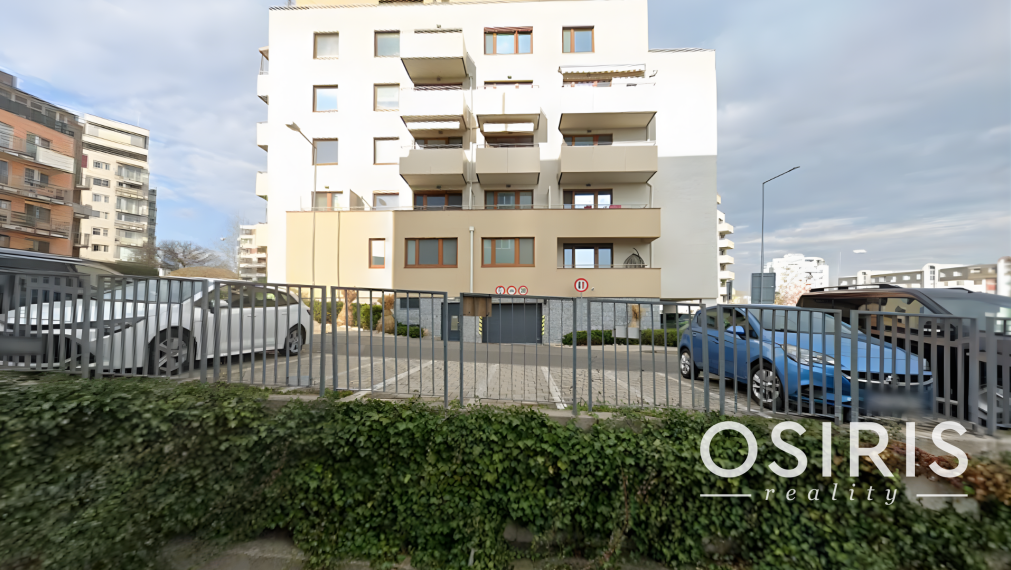 Klimatizovaný 1.5-izbový byt, parkovacie miesto, novostavba