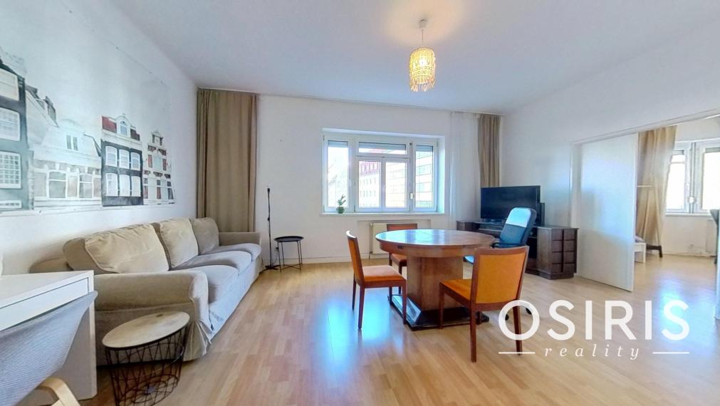 Klimatizovaný 4-izbový byt, v úplnom centre mesta, Laurinská ul.