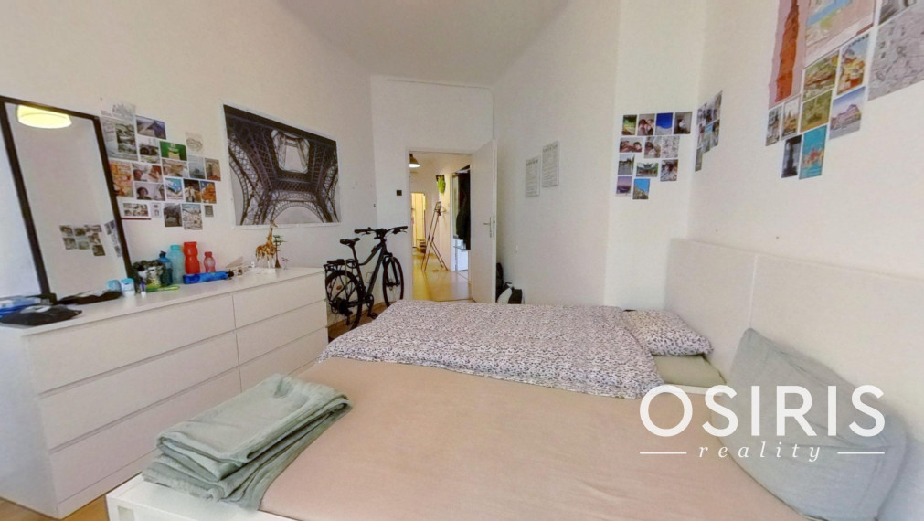 Klimatizovaný 4-izbový byt, v úplnom centre mesta, Laurinská ul.