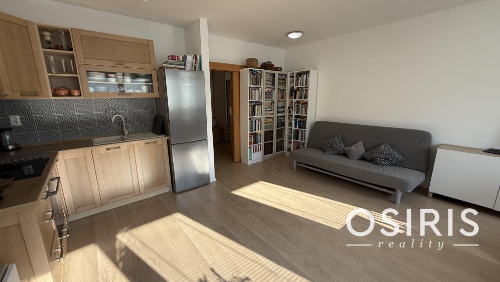 Slnečný 1i byt, tehlový byt. dom z r. 2007, Hrnčiarska ul.