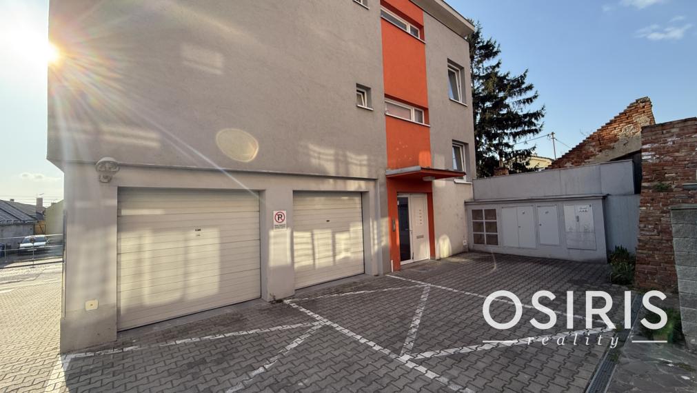 Slnečný 1i byt, tehlový byt. dom z r. 2007, Hrnčiarska ul.