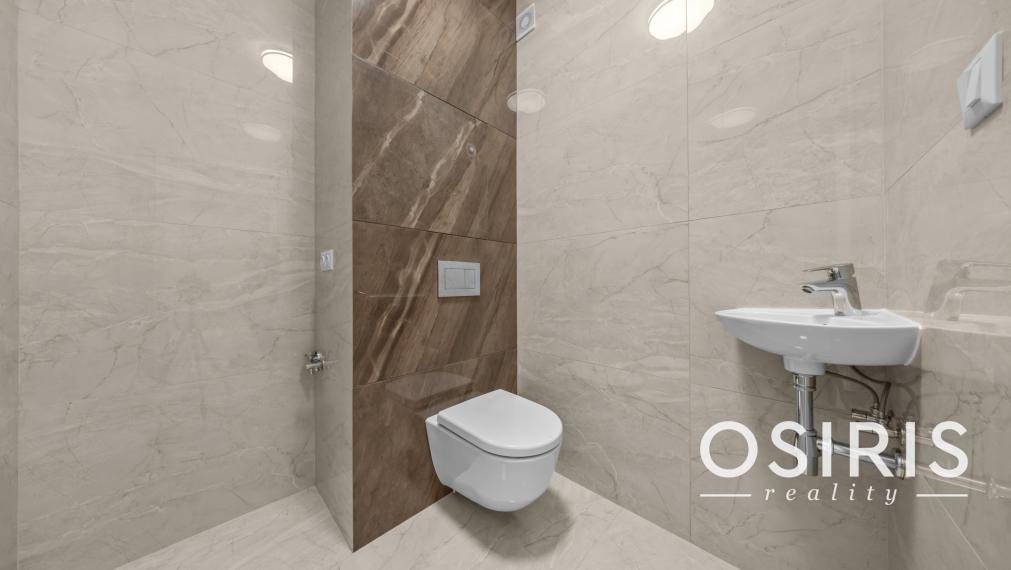 Priestranný 4 izbový byt, po kompletnej rekonštrukcii z r. 2026, Americká ul.