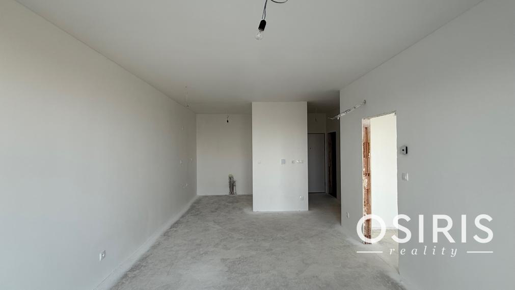 Skolaudované - 2 izb.byt s veľkým balkónom a krásnym výhľadom na Bratislavu