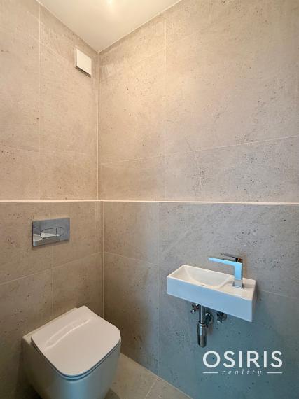 Skolaudované - krásny 3 izb. byt s veľkým balkónom v lukratívnej lokalite