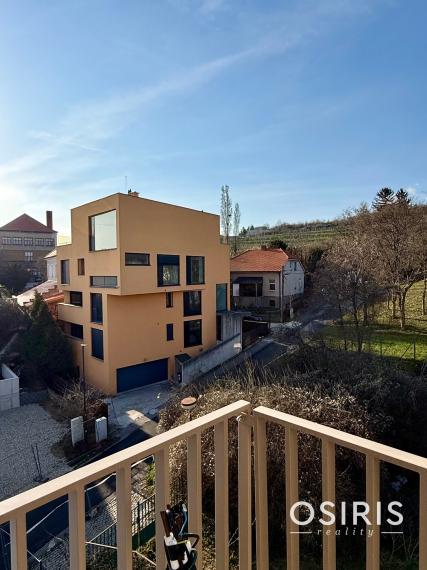 Skolaudované - slnečný 4 izbový byt v top lokalite - Winehills