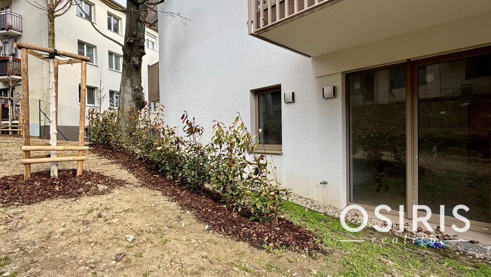 Skolaudované - 4 izb. byt s veľkou predzáhradkou - Winehills