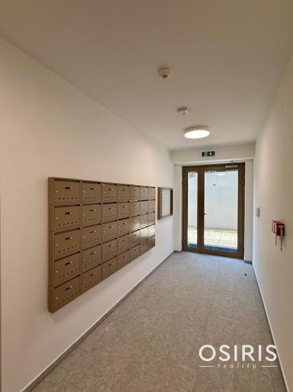 Skolaudované - 4 izb. byt s veľkou predzáhradkou - Winehills