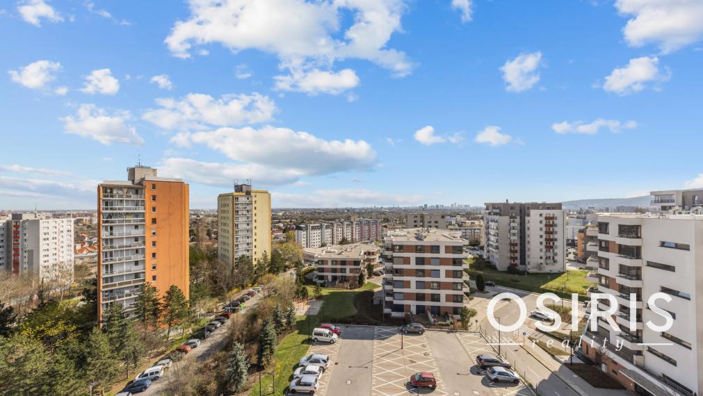 Klimatizovaný 2i byt s balkónom, novostavba 2019, parkovacie miesto