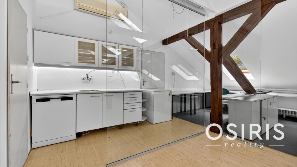 Historická nehnuteľnosť v srdci Starého Mesta, v blízkosti Blumentálskeho kostola