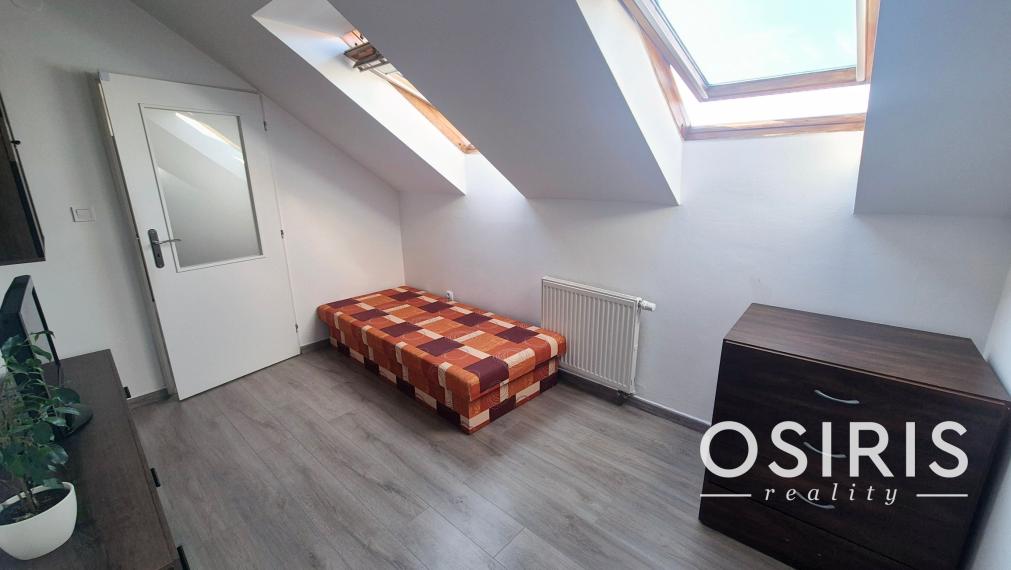 Na prenájom 4 izbový byt v rodinnom dome v Šamoríne