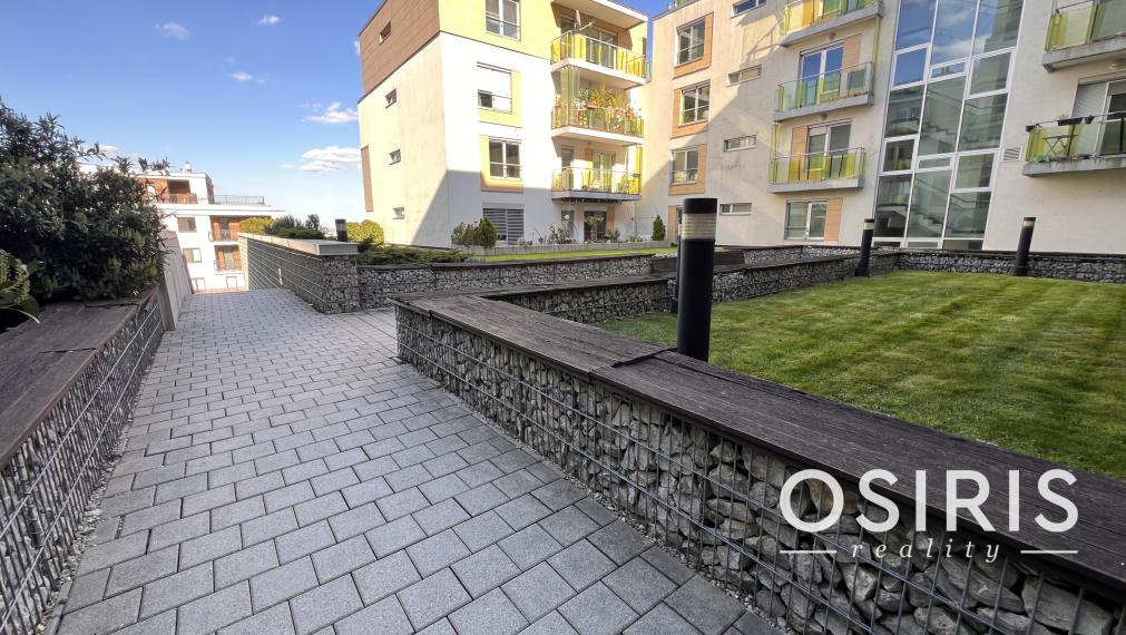 Na prenájom 2i byt s balkónom a parkovaním v novostavbe z r. 2015, Koliba