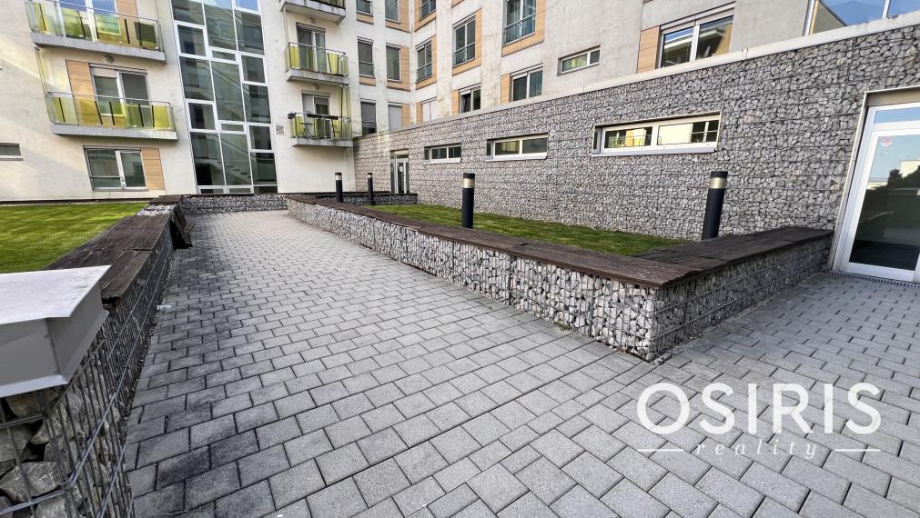 Na prenájom 2i byt s balkónom a parkovaním v novostavbe z r. 2015, Koliba