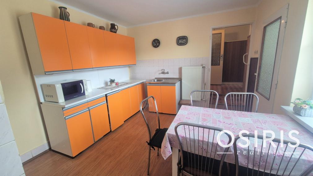 TOP PONUKA - Rodinný dom s veľkým pozemkom v obci Nekyje na Ostrove