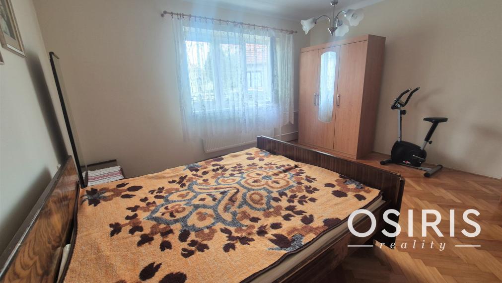 TOP PONUKA - Rodinný dom s veľkým pozemkom v obci Nekyje na Ostrove