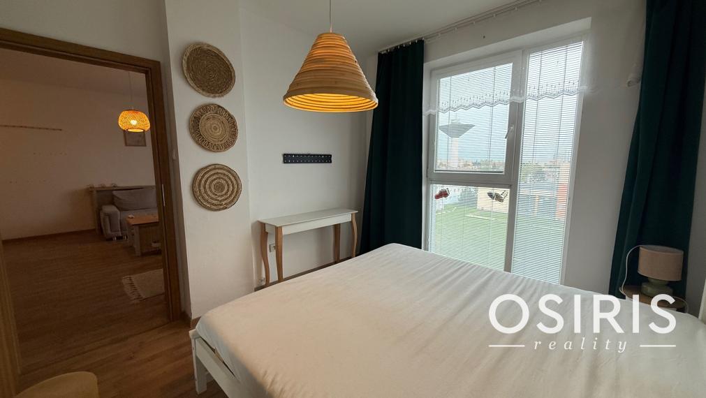 Klimatizovaný moderný 2-izbový byt s balkónom, parkovacie miesto, Galanta